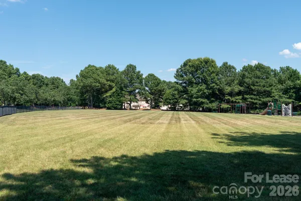 $2,200 | 106 C Clarendon Street, Unit C, Mooresville, NC 28117