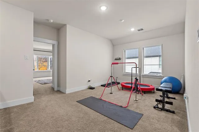 $435,000 | 827 Crystal Oak Lane, Arlington, TX 76005