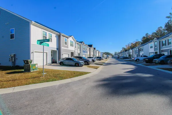 $1,900 | 507 Scarlett Maple Street, Summerville, SC 29486