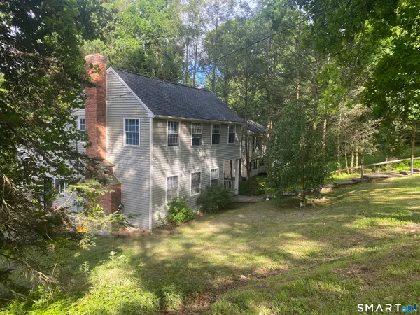 $485,000 | 11 Birch Drive, New Fairfield, CT 06812