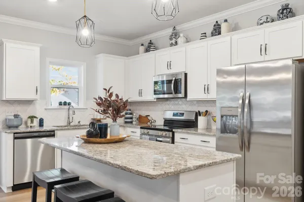 $348,000 | 940 Leyna Court, Unit 17, Newton, NC 28658