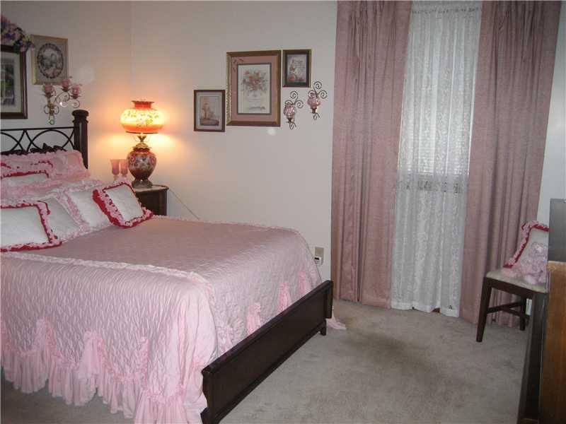 6427 Westdrum Road Indianapolis, IN 46241 - Photo 5 of 9 Gallery Image 5