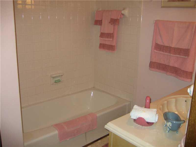 6427 Westdrum Road Indianapolis, IN 46241 - Photo 8 of 9 Gallery Image 8