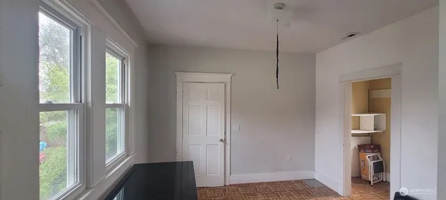 $3,600 | 722 20th Avenue, Seattle, WA 98122