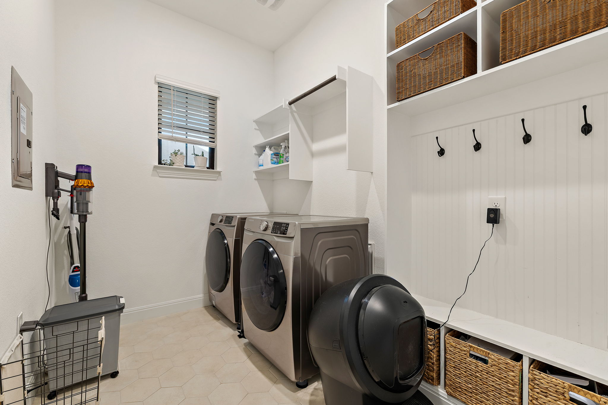 181 Constitution Way Kyle, TX 78640 - Photo 28 of 32 a utility room with dryer and washer