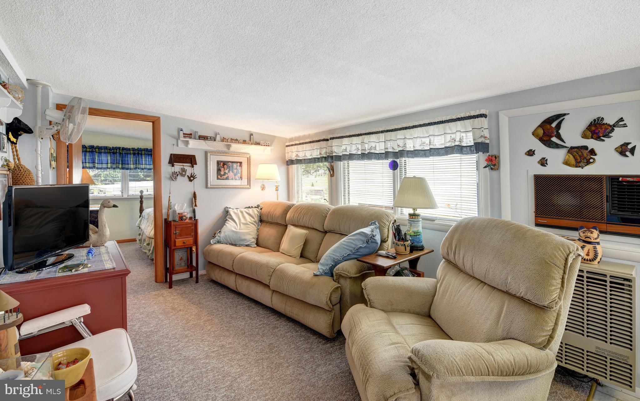 21 Valley Road Earleville, MD 21919 - Photo 7 of 14 Living Room