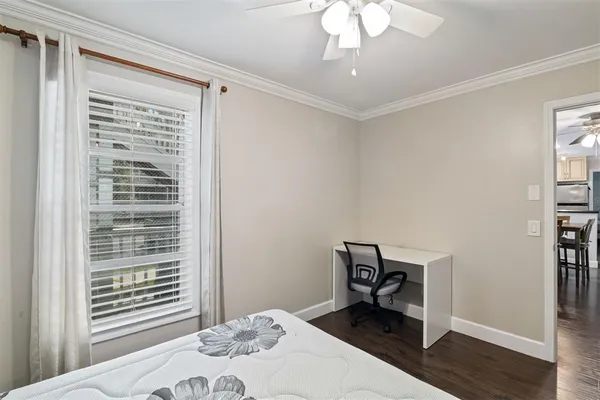 $1,325 | 2905 Southwest Archer Road, Unit 4016, Gainesville, FL 32608