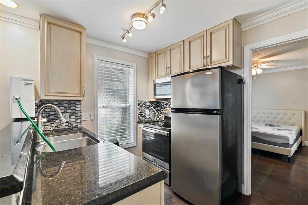 2905 Southwest Archer Road, Unit 4016 Gainesville, FL 32608 - Photo 8 of 22