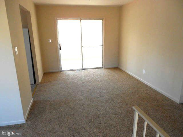 406 Crisfield Road Baltimore, MD 21220 - Photo 4 of 30 Dining Room