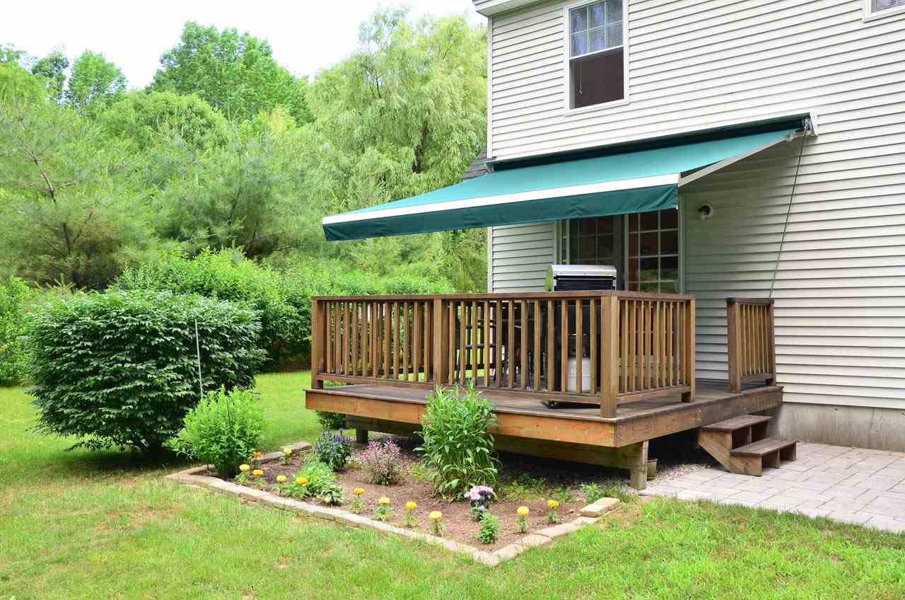 222 Beach Pond Road Wolfeboro, NH 03894 - Photo 11 of 38