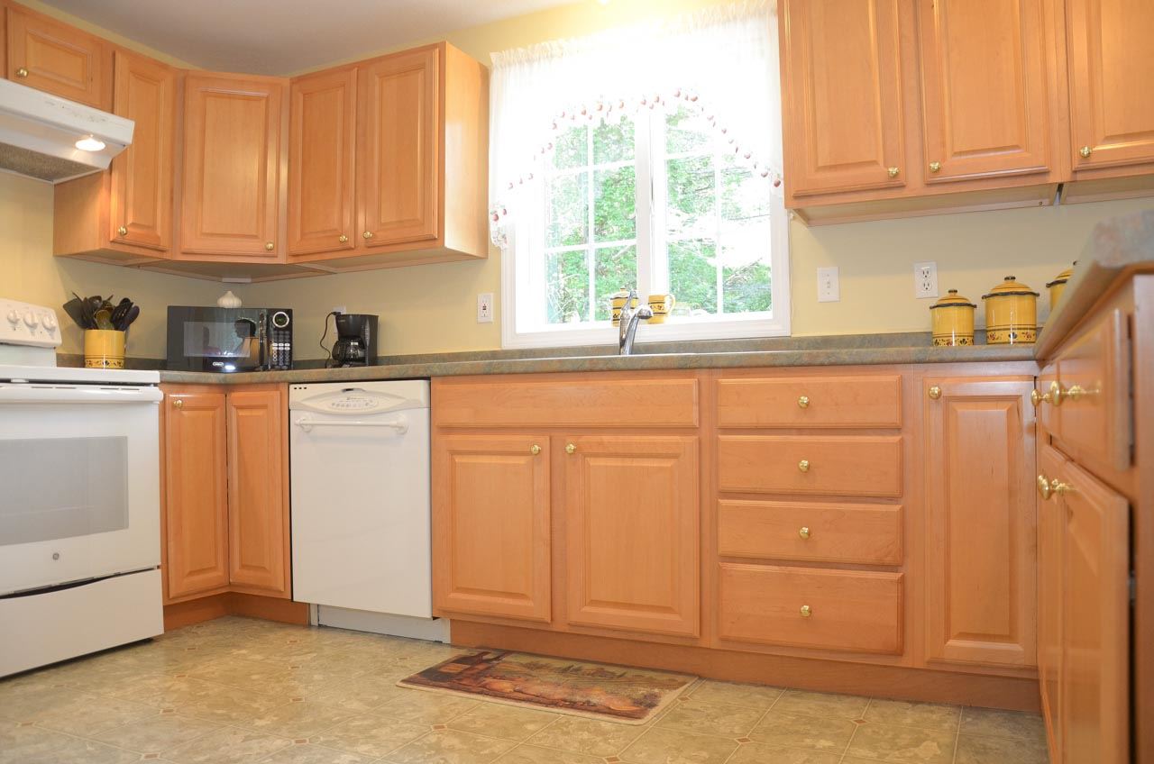 222 Beach Pond Road Wolfeboro, NH 03894 - Photo 16 of 38