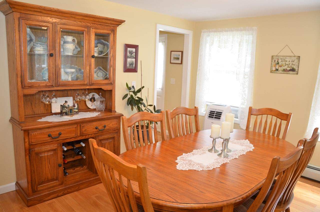 222 Beach Pond Road Wolfeboro, NH 03894 - Photo 18 of 38