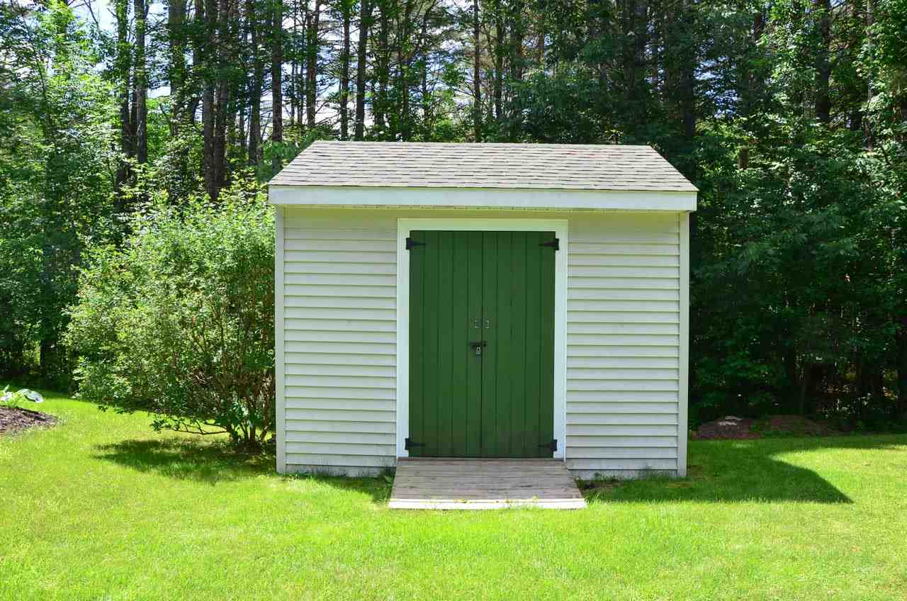 222 Beach Pond Road Wolfeboro, NH 03894 - Photo 30 of 38