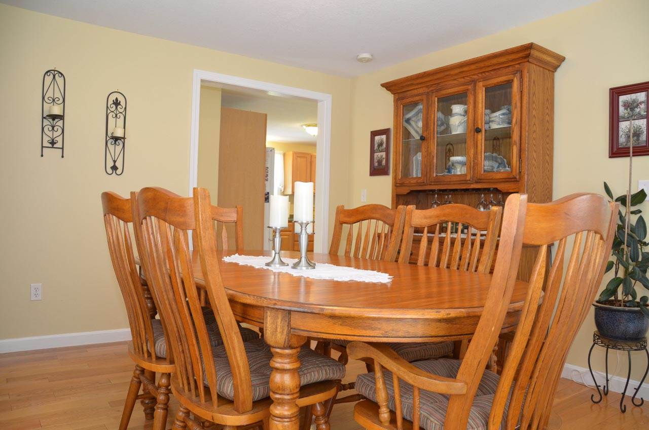 222 Beach Pond Road Wolfeboro, NH 03894 - Photo 6 of 38