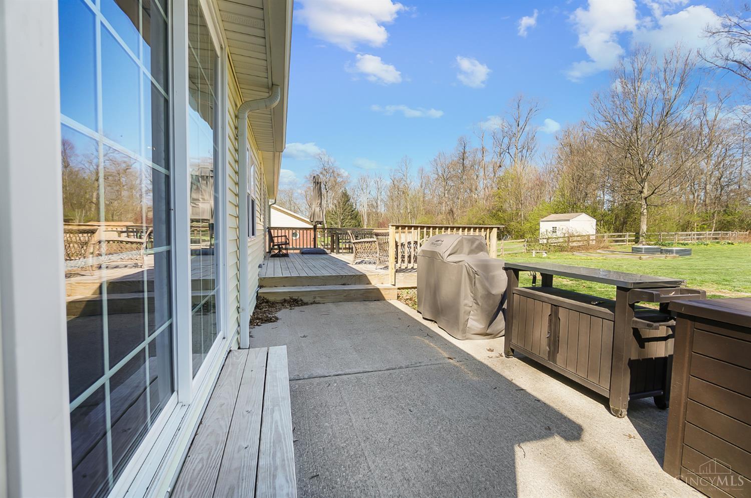 1014 Gaskins Road Cincinnati, OH 45245 - Photo 54 of 71