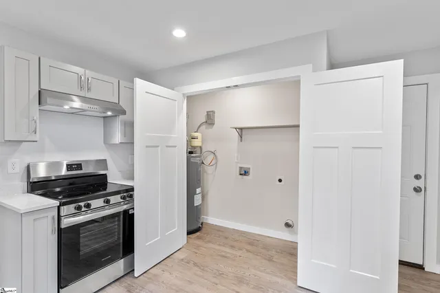 $262,500 | 420 Fox Valley Road, Anderson, SC 29621