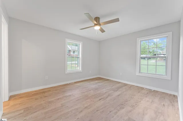 $262,500 | 420 Fox Valley Road, Anderson, SC 29621