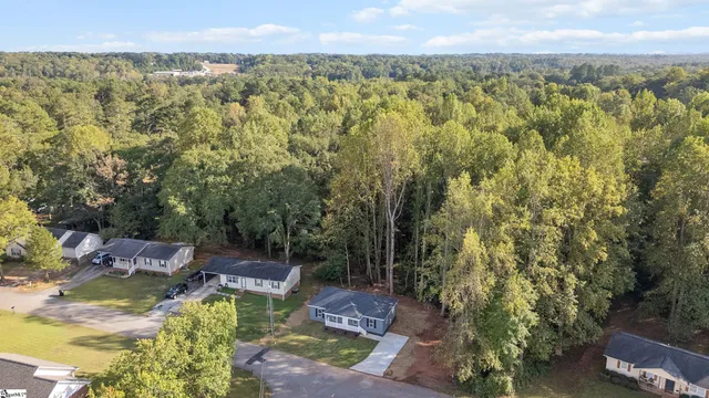 $262,500 | 420 Fox Valley Road, Anderson, SC 29621