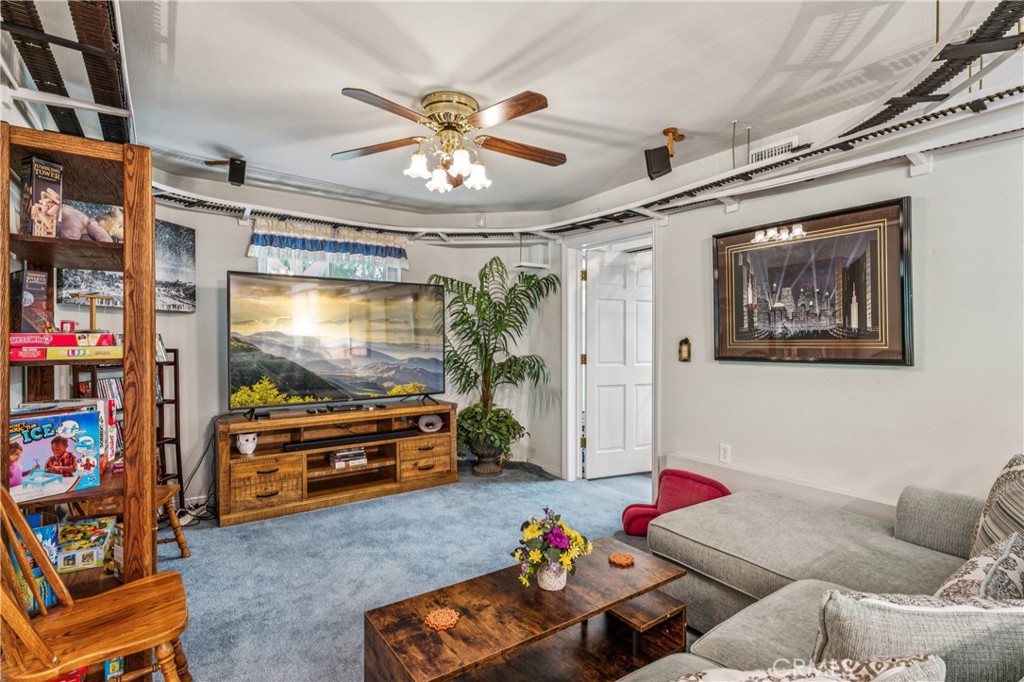 628 Grass Valley Road Lake Arrowhead, CA 92352 - Photo 40 of 64