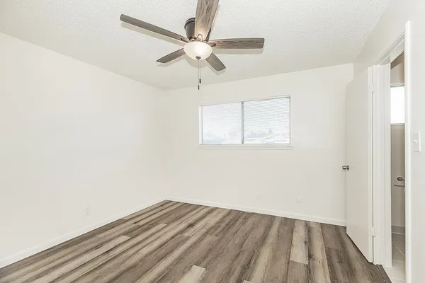 $365,000 | 916 West Holland Avenue, Clovis, CA 93612