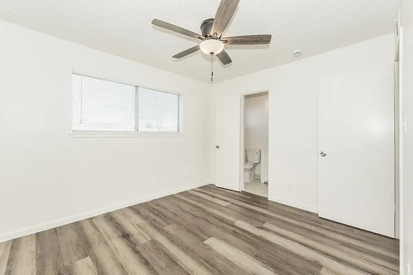 $365,000 | 916 West Holland Avenue, Clovis, CA 93612