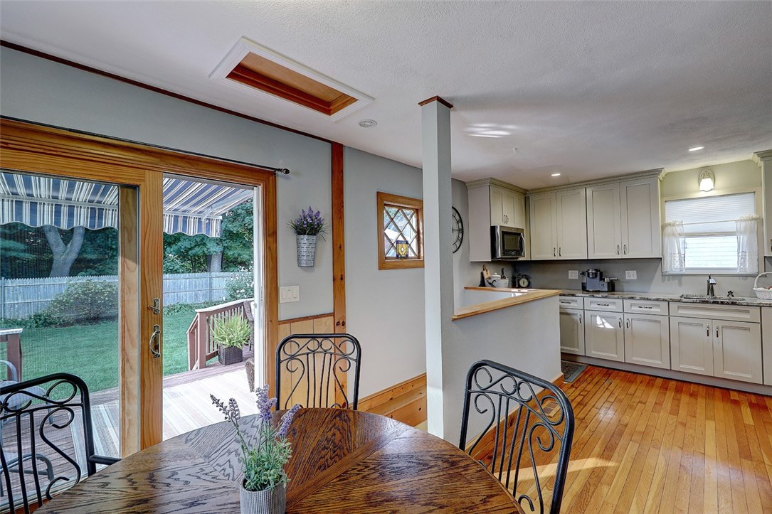 22 Snow Road Warwick, RI 02888 - Photo 12 of 25
