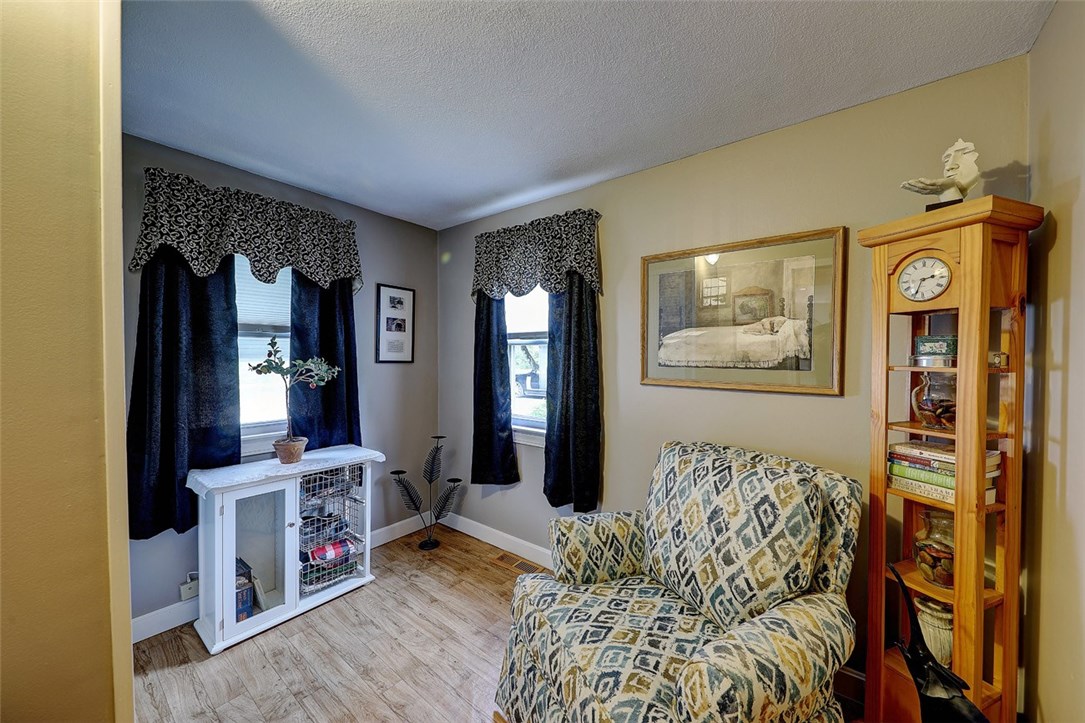 22 Snow Road Warwick, RI 02888 - Photo 15 of 25
