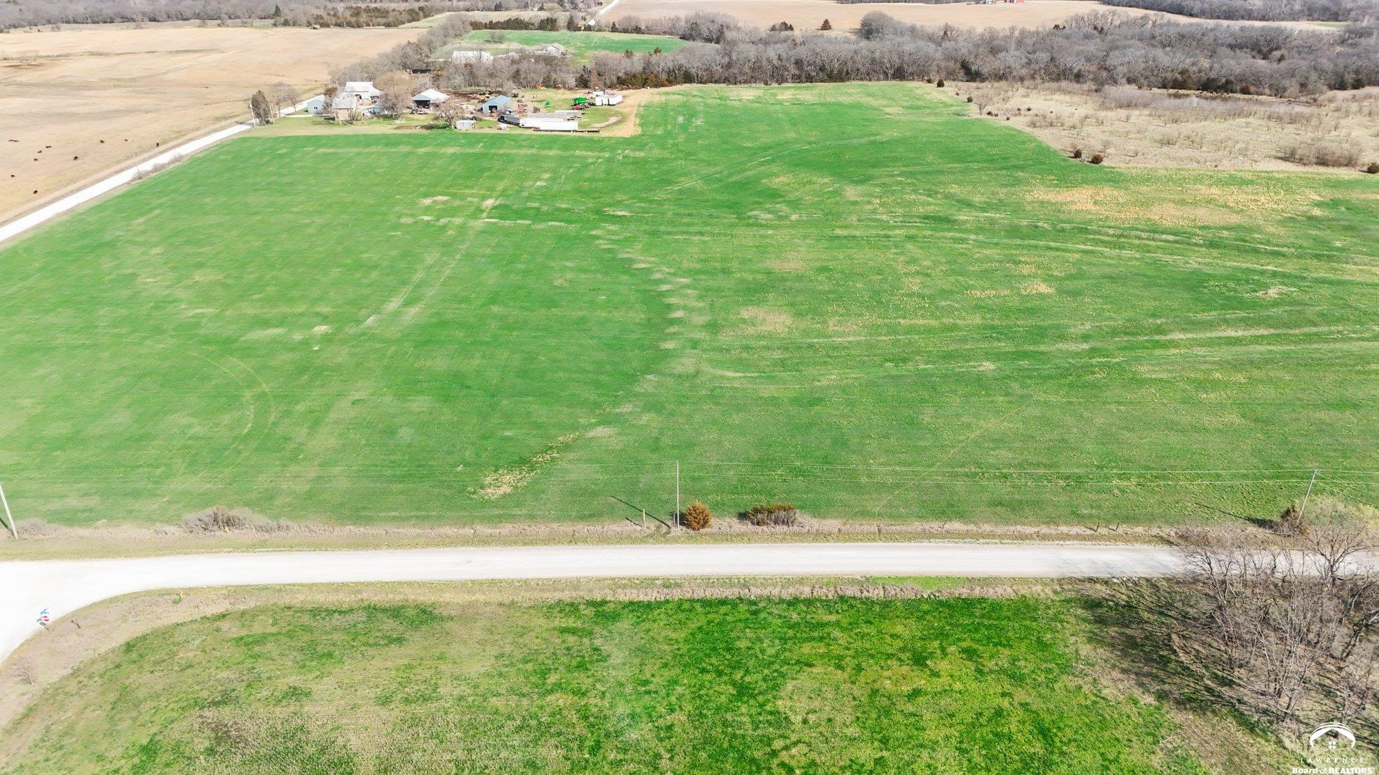 16 East 1400 Road Baldwin City, KS 66006 - Photo 7 of 13