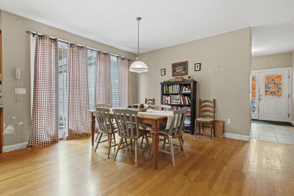 6 Ashley Road Rowley, MA 01969 - Photo 9 of 42 Gallery Image 9
