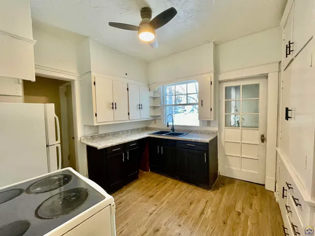 $157,000 | 1626 Southwest Lincoln Street, Topeka, KS 66604