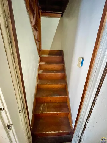 $157,000 | 1626 Southwest Lincoln Street, Topeka, KS 66604