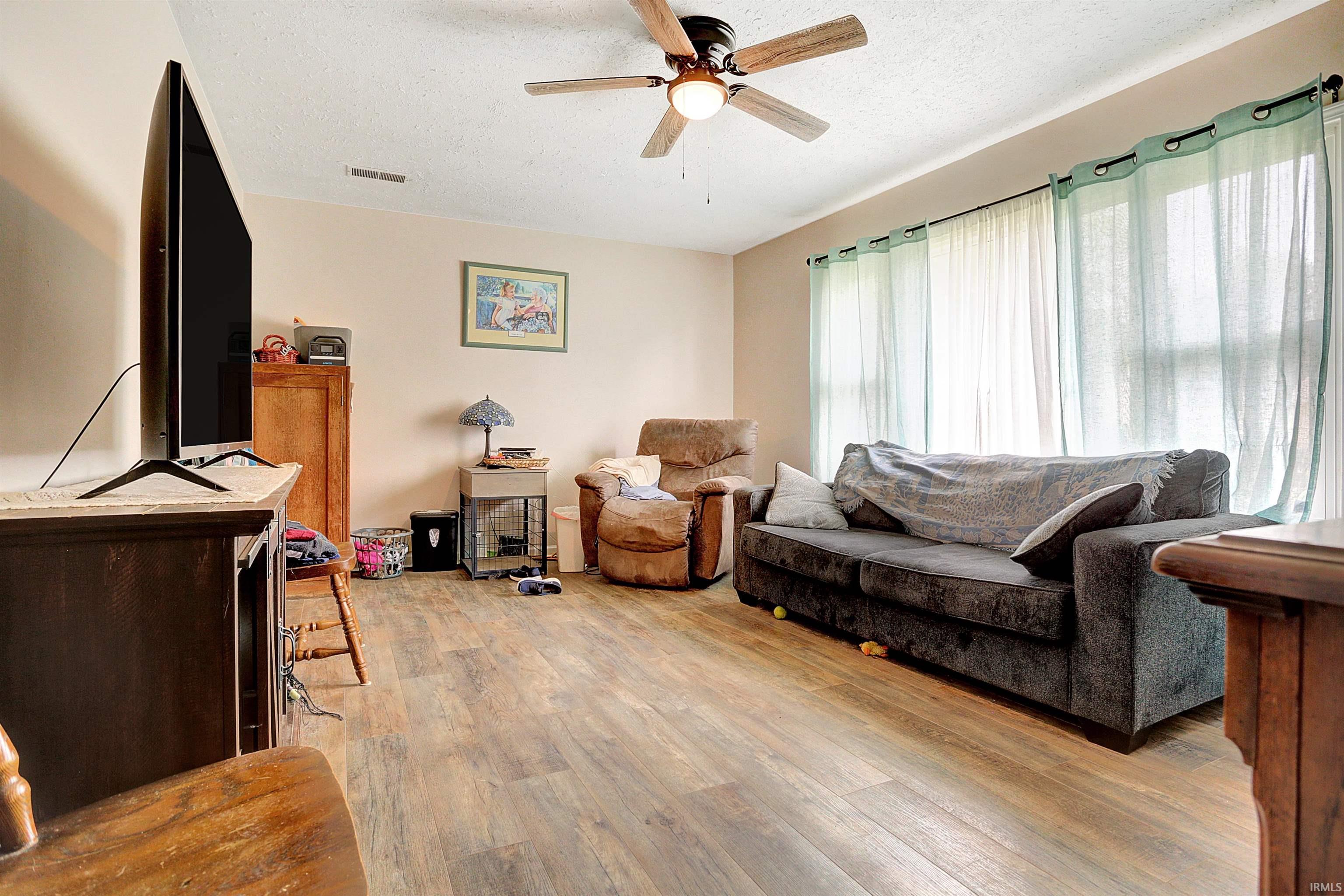 509 Hanover Road Evansville, IN 47710 - Photo 5 of 16 Gallery Image 5