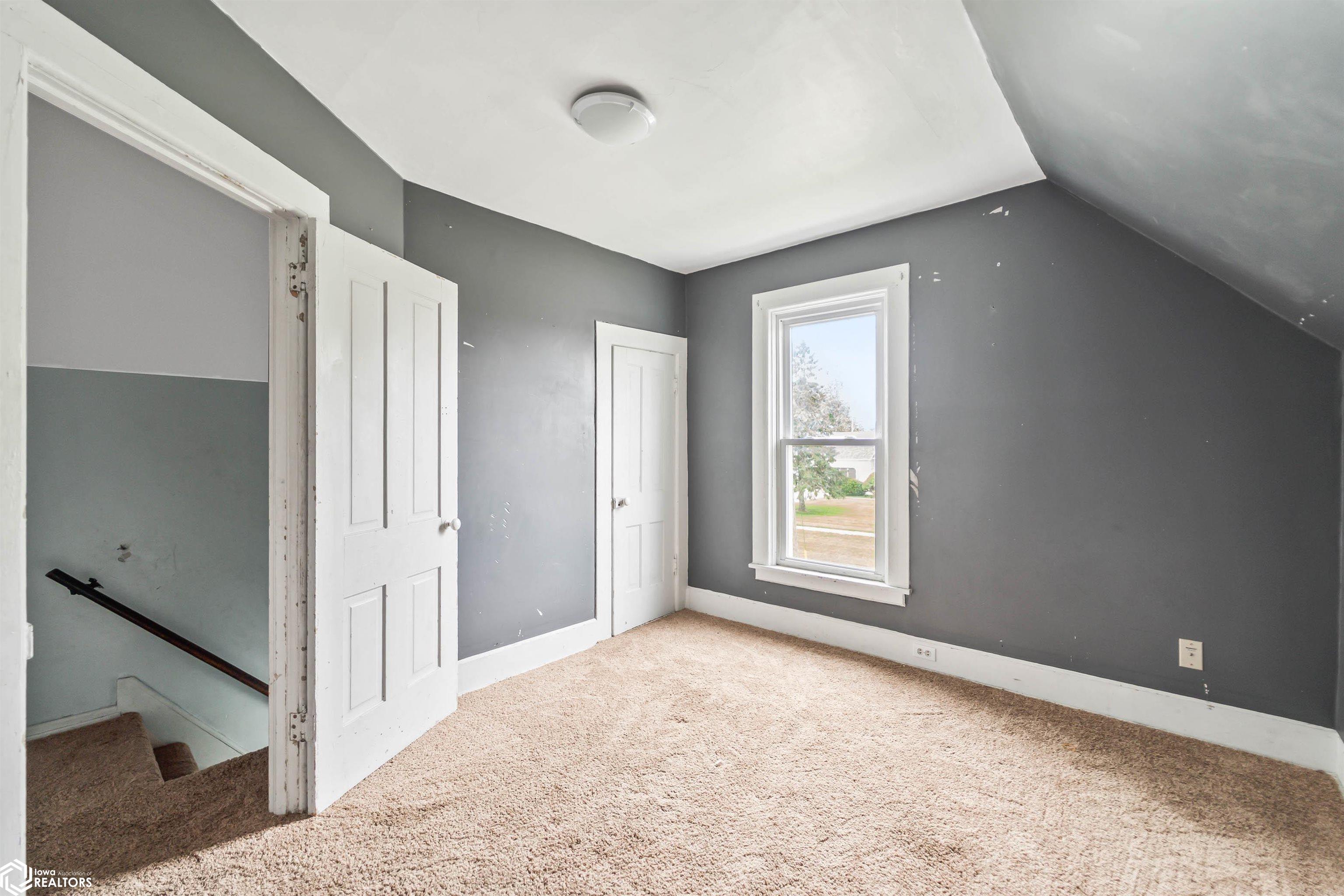 935 Spring Street Grinnell, IA 50112 - Photo 23 of 41 Gallery Image 23
