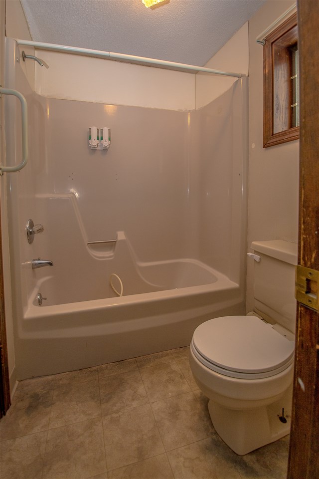 296 Thompson Road Conway, NH 03860 - Photo 14 of 24