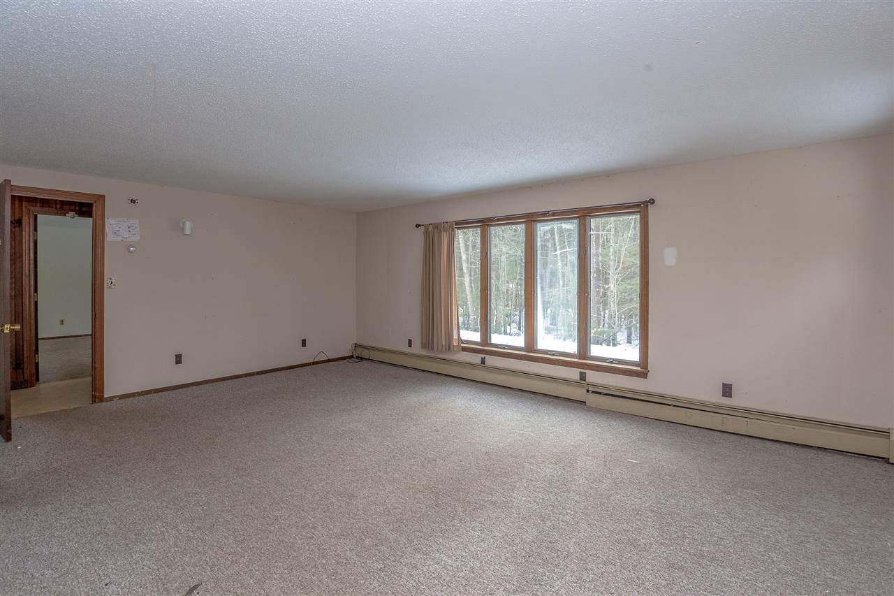 296 Thompson Road Conway, NH 03860 - Photo 6 of 24