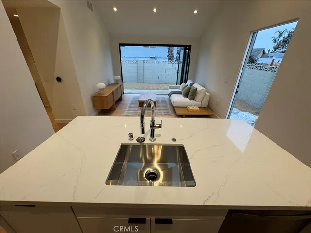 $3,450 | 25966 Avenida Mariposa, Unit 2, San Juan Capistrano, CA 92675