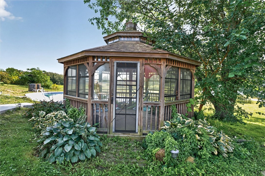 15330 Ridge Road West Gaines, NY 14411 - Photo 11 of 50 GAZEBO!
