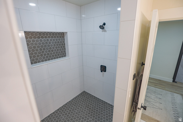 126 North 800 West Mapleton, UT 84664 - Photo 56 of 79 Bathroom with a stall shower