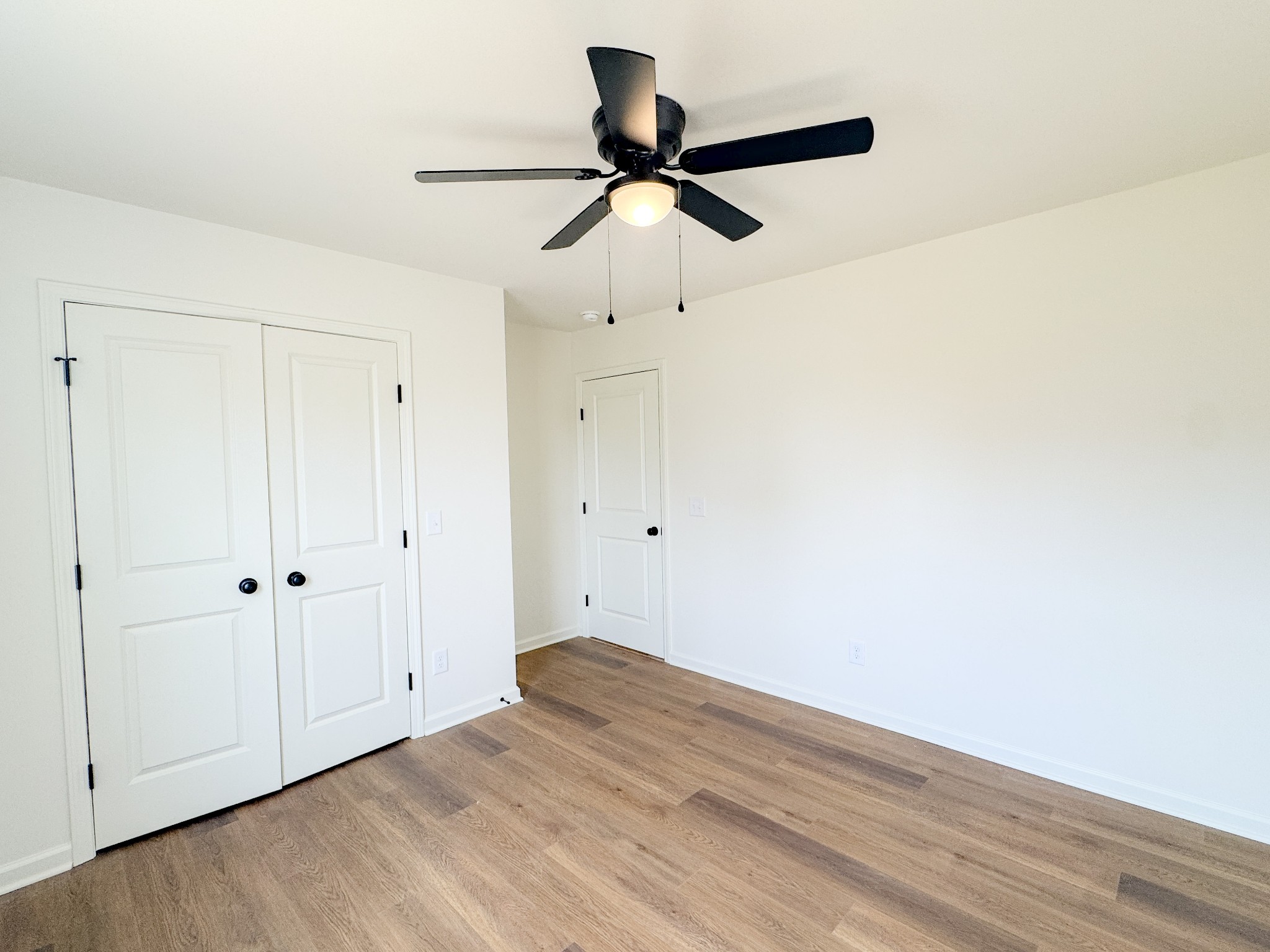 575 Pleasant Hill Road Lafayette, TN 37083 - Photo 25 of 51 a view of empty room with wooden floor