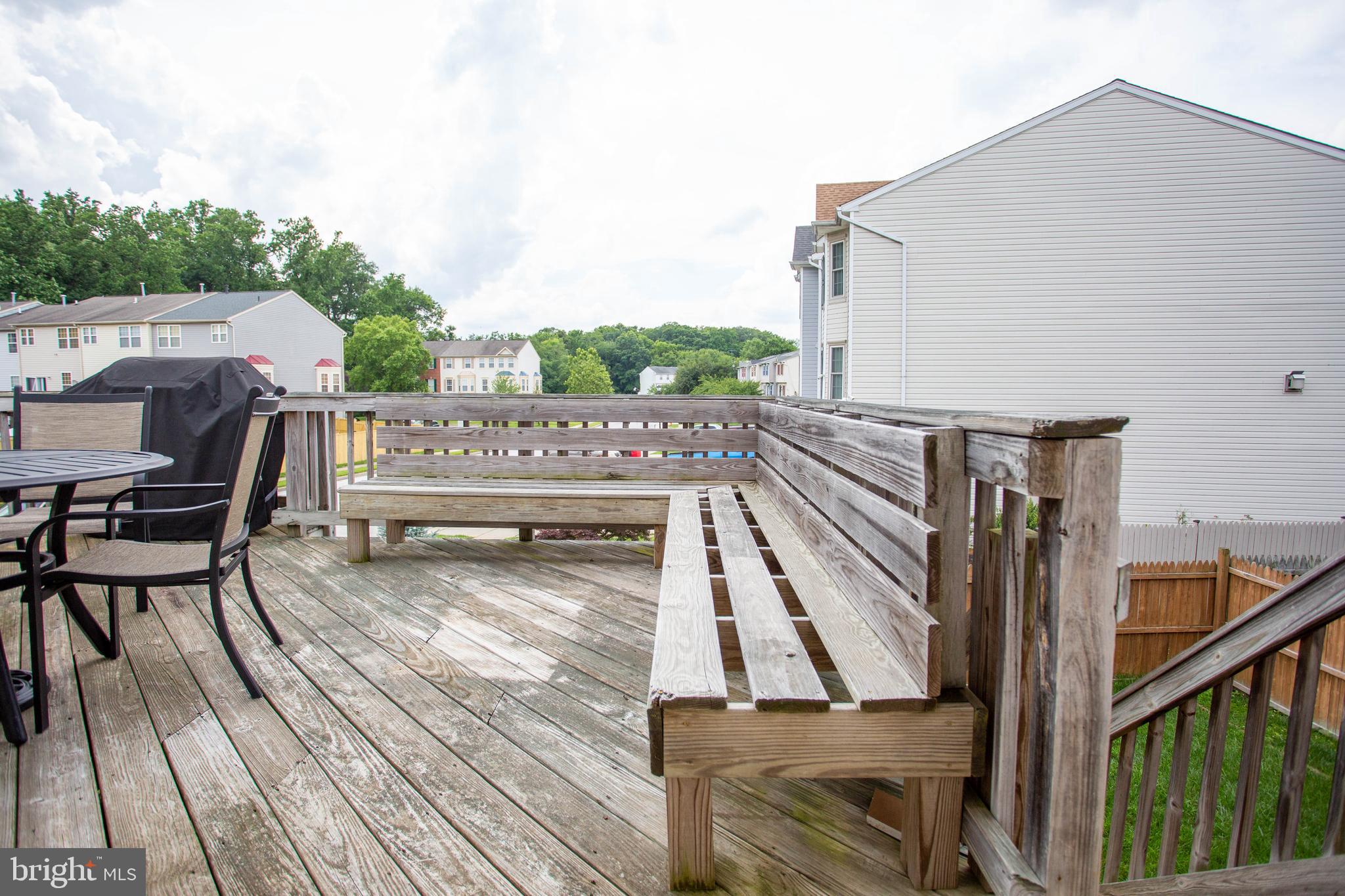 666 Hunting Fields Road Baltimore, MD 21220 - Photo 21 of 25 Ample deck seating