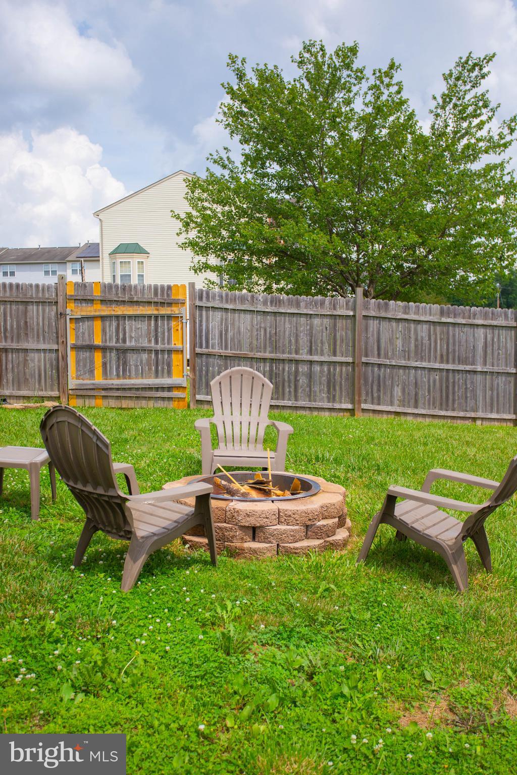 666 Hunting Fields Road Baltimore, MD 21220 - Photo 25 of 25 Perfect place for gathering and entertaining!