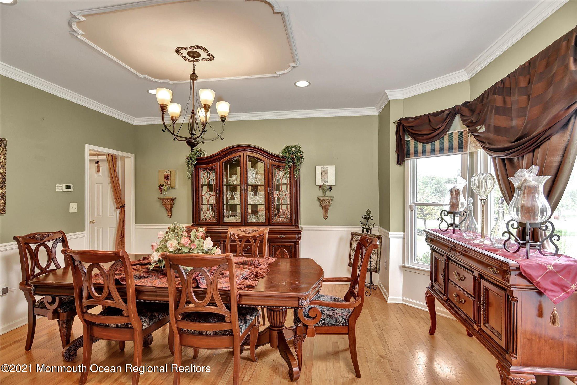 8 Rillstone Court Freehold, NJ 07728 - Photo 8 of 49 08-DSC_7427