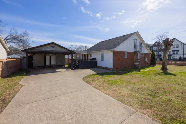 $484,999 | 801 North Dupont Avenue, Madison, TN 37115