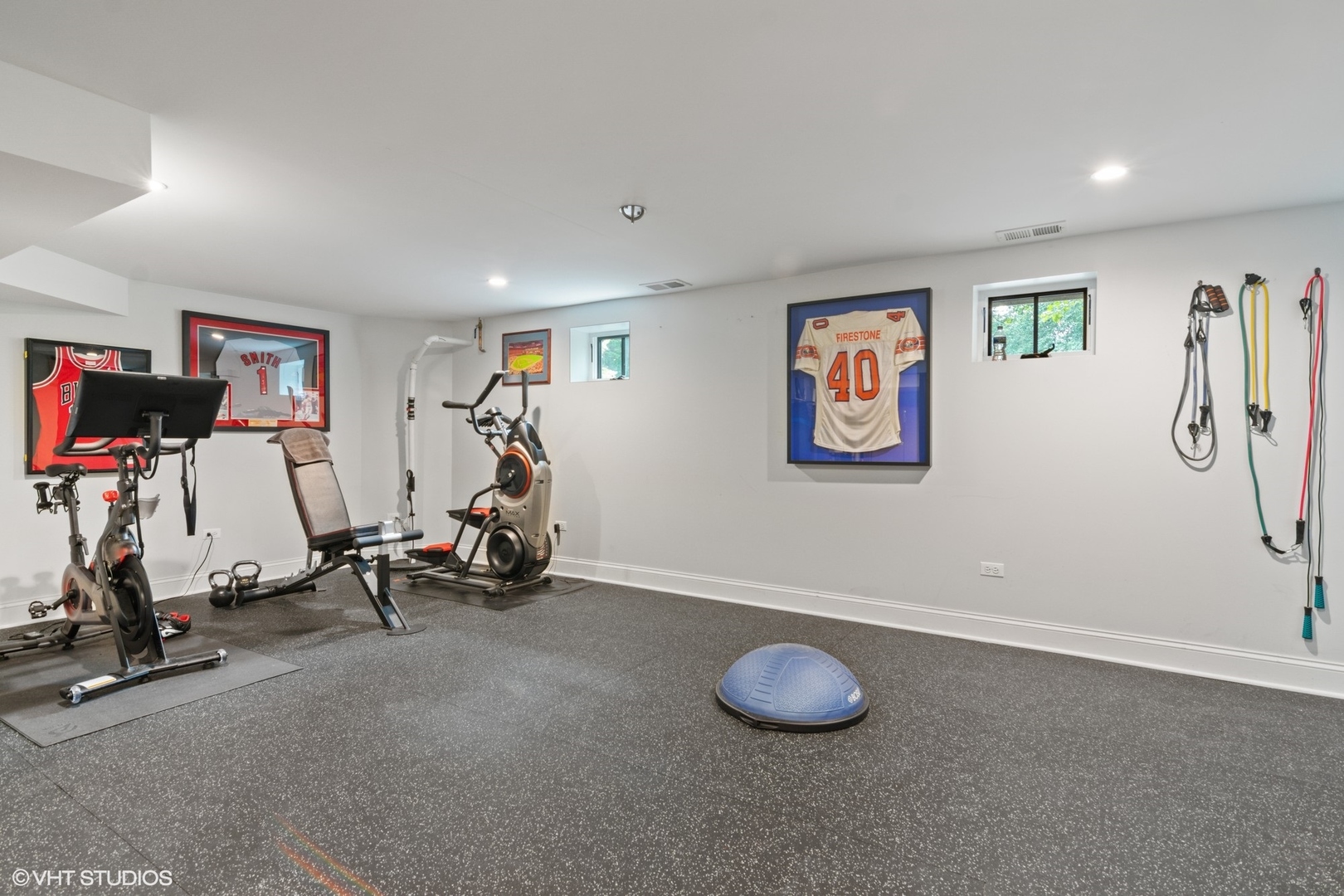 735 Baldwin Road Highland Park, IL 60035 - Photo 21 of 30 a view of a room with gym equipment