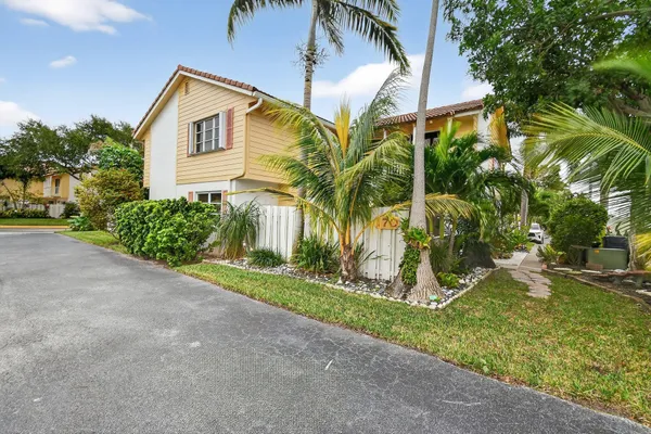 $4,500 | 170 Seabreeze Circle, Jupiter, FL 33477