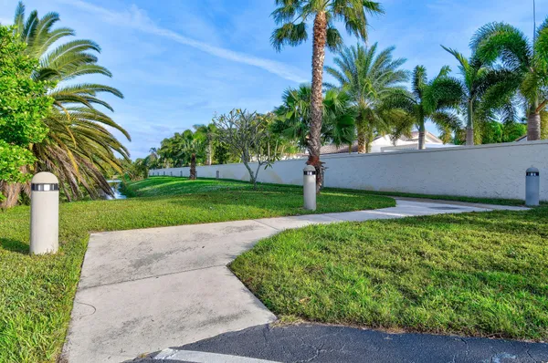 $4,500 | 170 Seabreeze Circle, Jupiter, FL 33477