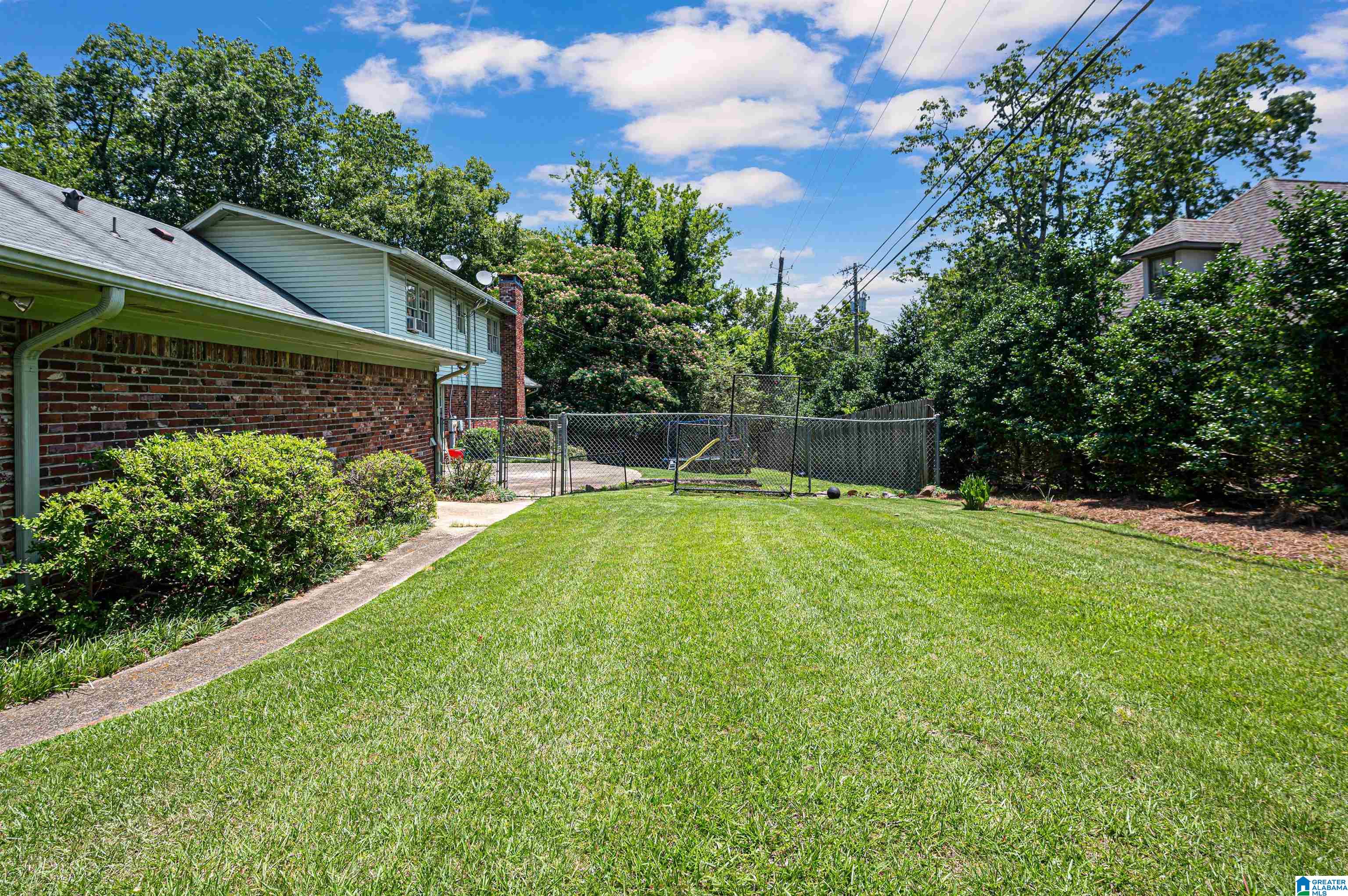 2469 Shades Crest Road Birmingham, AL 35216 - Photo 46 of 70