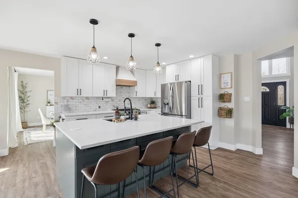 $589,900 | 19443 Edgebrook Lane, Tinley Park, IL 60487