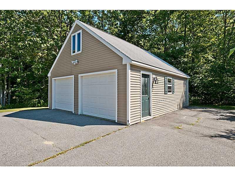 31 Woodland Road Durham, ME 04222 - Photo 3 of 27 Exterior Front.