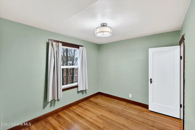 $359,900 | 8422 East Liberty Avenue, Millwood, WA 99212